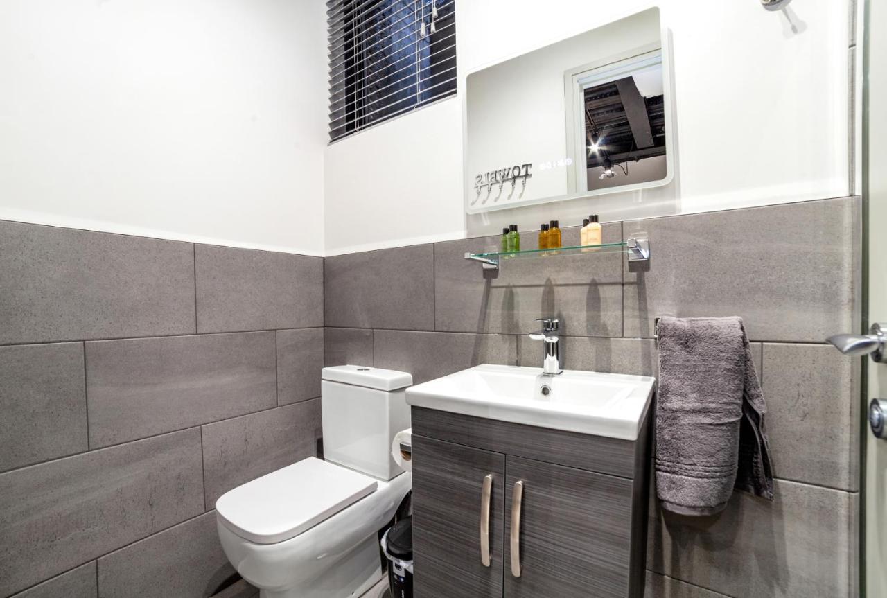 Modern Luxury Studios Лондон Экстерьер фото